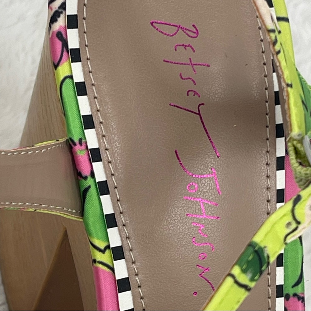BETSEY JOHNSON KANDEE WOMENS SIZE 10 M Floral Platform Heels - Green and Pink - Picture 4 of 10